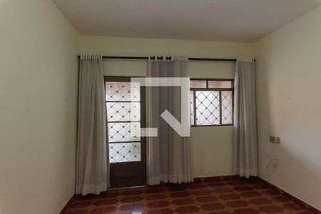 Sala de casa à venda com 3 quartos, 263m² em Jardim Leonor, Campinas