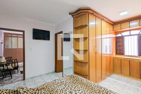 Casa para alugar com 232m², 3 quartos e 2 vagas Casa para alugar com 232m², 3 quartos e 2 vagasQuarto da suíte