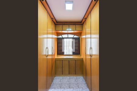 Casa para alugar com 232m², 3 quartos e 2 vagas Casa para alugar com 232m², 3 quartos e 2 vagasQuarto da suíte