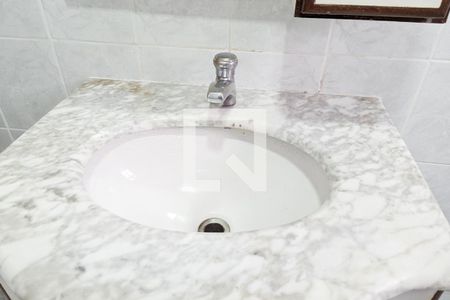 Casa para alugar com 232m², 3 quartos e 2 vagas Casa para alugar com 232m², 3 quartos e 2 vagasBanheiro da suíte