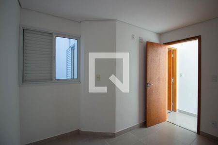 Quarto 1 de apartamento para alugar com 2 quartos, 45m² em Itaquera, São Paulo