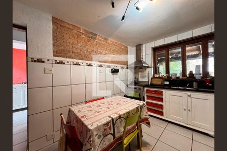 Casa à venda com 175m², 3 quartos e sem vagaCozinha