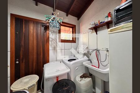 Casa à venda com 175m², 3 quartos e sem vagaLavanderia