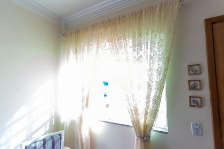 Sala de casa de condomínio à venda com 2 quartos, 78m² em Vila Santana, São Paulo