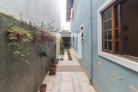 Casa para alugar com 220m², 3 quartos e 1 vagaCorredor Lateral