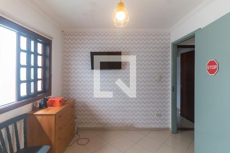 Casa para alugar com 220m², 3 quartos e 1 vaga Casa para alugar com 220m², 3 quartos e 1 vagaQuarto 2