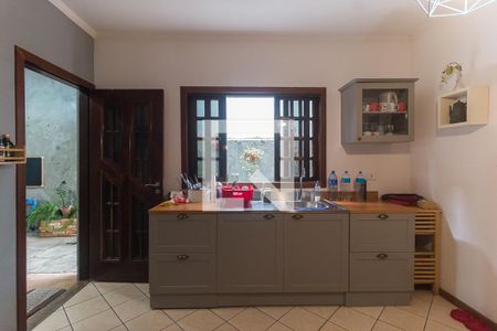 Casa para alugar com 220m², 3 quartos e 1 vagaCozinha