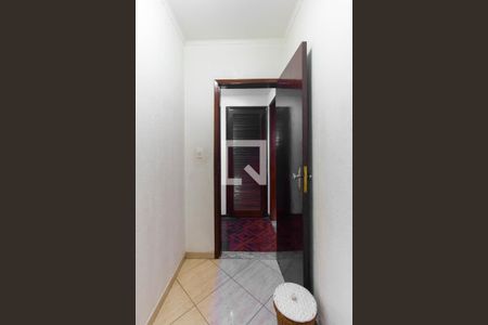 Banheiro 3 de casa à venda com 3 quartos, 262m² em Vila Darli, São Paulo