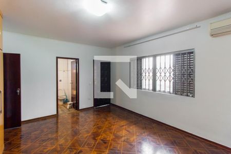 Suíte de casa à venda com 3 quartos, 262m² em Vila Darli, São Paulo