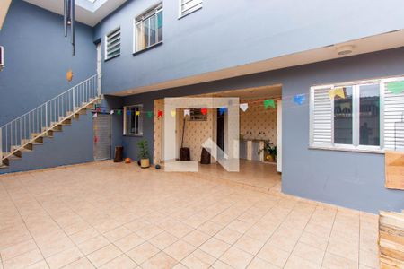 Quintal de casa à venda com 3 quartos, 262m² em Vila Darli, São Paulo