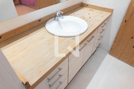 Apartamento para alugar com 120m², 2 quartos e 1 vagaBanheiro da Suíte 2