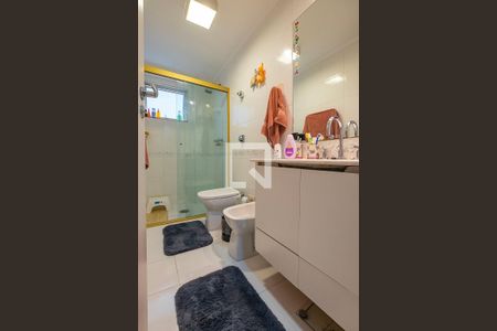 Suíte - Banheiro de apartamento para alugar com 3 quartos, 112m² em Vila Madalena, São Paulo