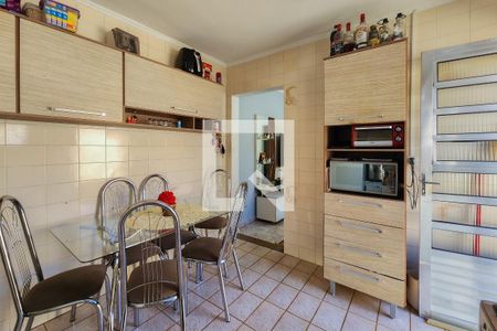 Casa à venda com 145m², 3 quartos e 2 vagasCozinha