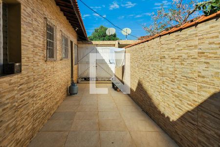 Casa à venda com 145m², 3 quartos e 2 vagasCorredor