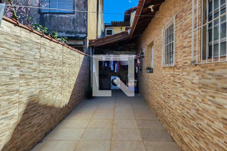 Casa à venda com 145m², 3 quartos e 2 vagasCorredor
