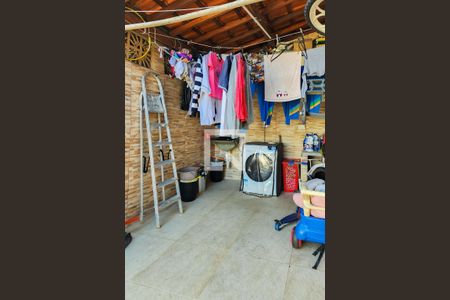 Casa à venda com 145m², 3 quartos e 2 vagasÁrea de Serviço