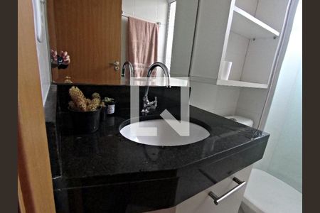 Apartamento para alugar com 42m², 2 quartos e 1 vagaBanheiro 