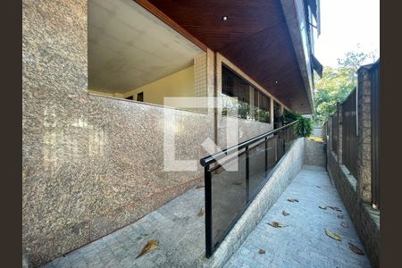 Apartamento à venda com 105m², 3 quartos e 2 vagasRampa de Acesso