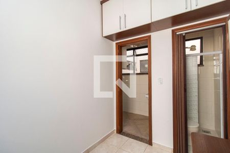 Apartamento à venda com 105m², 3 quartos e 2 vagasQuarto de Serviço