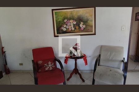 Casa para alugar com 4 quartos, 300m² em Parque Sao Luis, São Paulo