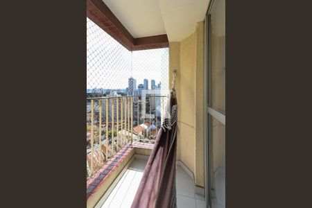 Sacada de apartamento à venda com 2 quartos, 70m² em Santa Teresinha, São Paulo
