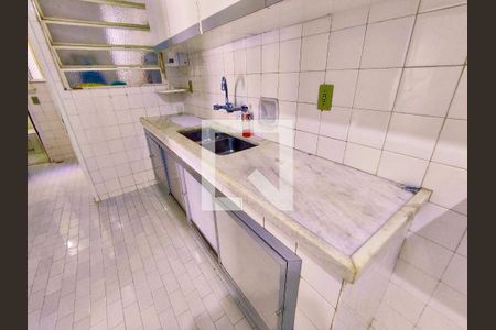 Apartamento para alugar com 125m², 3 quartos e 1 vaga Apartamento para alugar com 125m², 3 quartos e 1 vagaCozinha