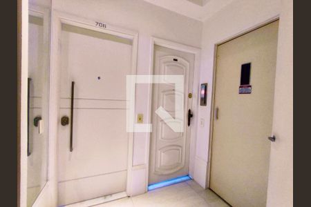 Apartamento para alugar com 125m², 3 quartos e 1 vaga Apartamento para alugar com 125m², 3 quartos e 1 vagaHall