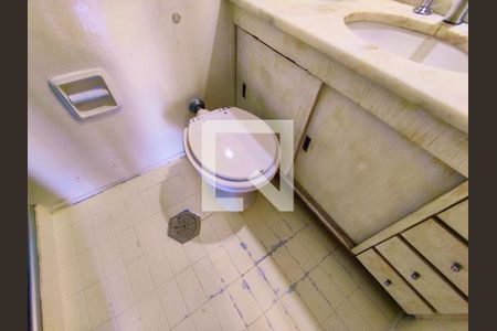 Apartamento para alugar com 125m², 3 quartos e 1 vaga Apartamento para alugar com 125m², 3 quartos e 1 vagaSuíte banheiro