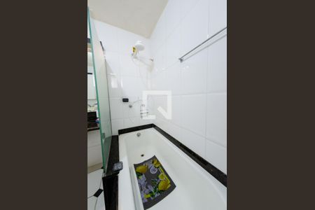 Apartamento à venda com 88m², 2 quartos e sem vagaBanheiro