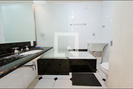 Apartamento à venda com 88m², 2 quartos e sem vagaBanheiro