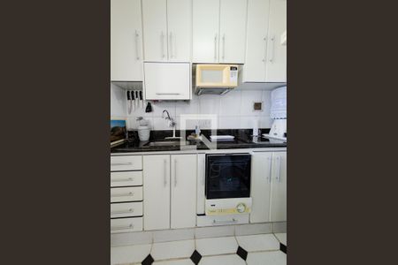 Apartamento à venda com 88m², 2 quartos e sem vagaCozinha