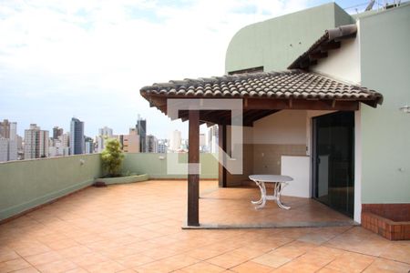 Apartamento para alugar com 360m², 4 quartos e 2 vagasTerraço