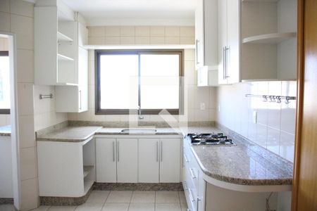 Apartamento para alugar com 360m², 4 quartos e 2 vagasCozinha