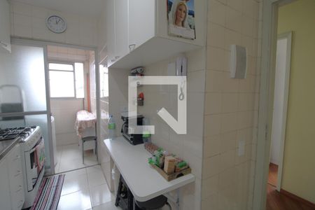 Apartamento à venda com 54m², 2 quartos e 1 vagaCozinha