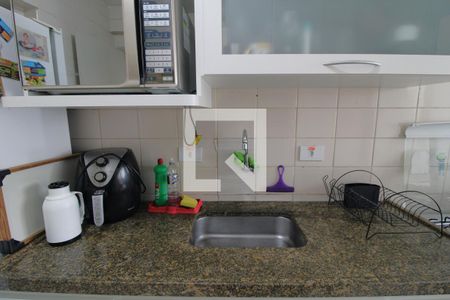 Apartamento à venda com 54m², 2 quartos e 1 vagaPia da cozinha