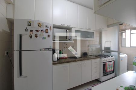 Apartamento à venda com 54m², 2 quartos e 1 vagaCozinha
