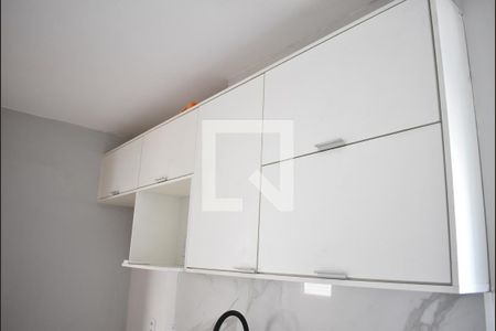 Apartamento para alugar com 43m², 2 quartos e 1 vagaCozinha - Armários