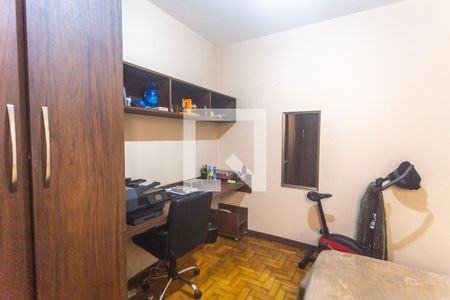 Casa à venda com 240m², 3 quartos e 2 vagasSuíte 1