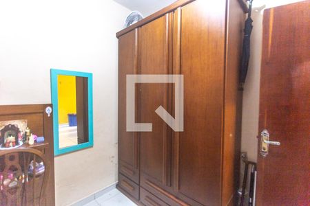 Casa à venda com 240m², 3 quartos e 2 vagasQuarto de serviço