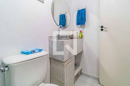 Apartamento à venda com 67m², 2 quartos e 1 vagaBanheiro social