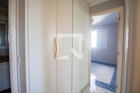 Apartamento à venda com 92m², 3 quartos e 2 vagasCorredor