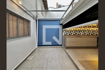 Casa para alugar com 100m², 3 quartos e 2 vagas Casa para alugar com 100m², 3 quartos e 2 vagasQuintal