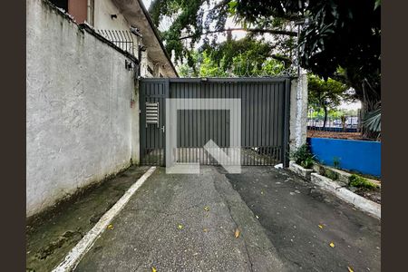 Casa para alugar com 100m², 3 quartos e 2 vagas Casa para alugar com 100m², 3 quartos e 2 vagasFachada Vila