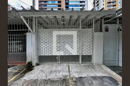 Casa para alugar com 100m², 3 quartos e 2 vagas Casa para alugar com 100m², 3 quartos e 2 vagasFachada Casa