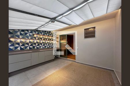 Casa para alugar com 100m², 3 quartos e 2 vagas Casa para alugar com 100m², 3 quartos e 2 vagasÁrea de Serviço