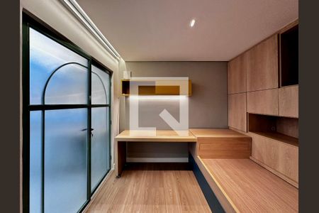 Casa para alugar com 100m², 3 quartos e 2 vagas Casa para alugar com 100m², 3 quartos e 2 vagasEscritório