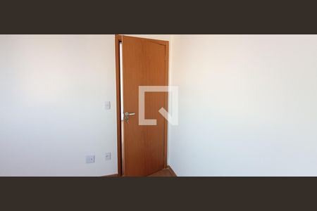 Quarto 2 de apartamento para alugar com 2 quartos, 50m² em Parque Sao Vicente, Mauá