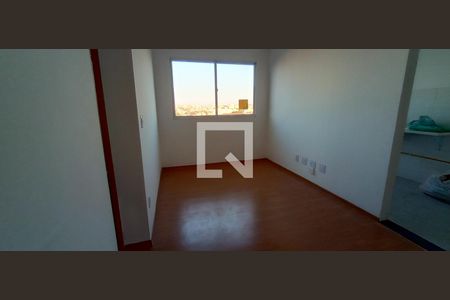 Sala de apartamento para alugar com 2 quartos, 50m² em Parque Sao Vicente, Mauá