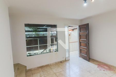 Sala de casa para alugar com 4 quartos, 260m² em Jardim Rizzo, São Paulo