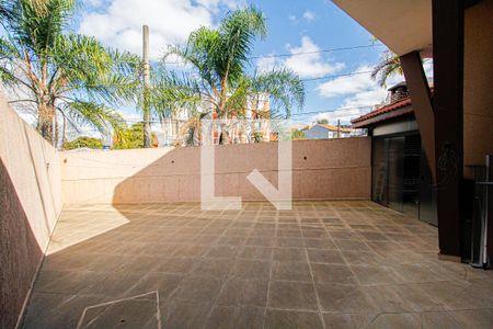 Casa à venda com 87m², 3 quartos e 5 vagasQuintal